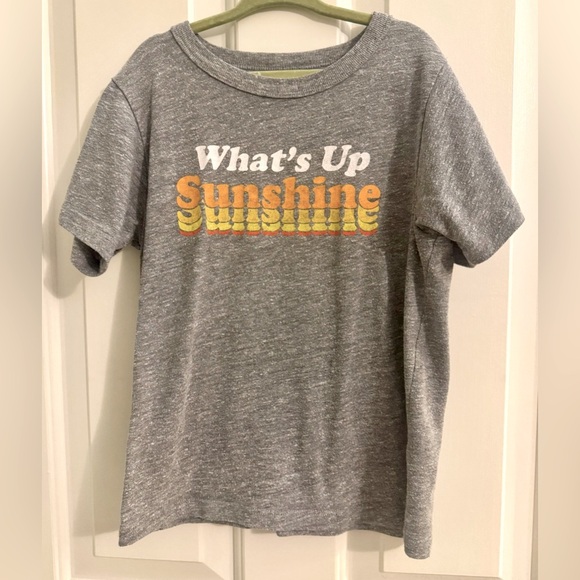 Chaser Sz 8 Gray Graphic T-Shirt - “What's Up Sunshine” 🌞 - Picture 4 of 5